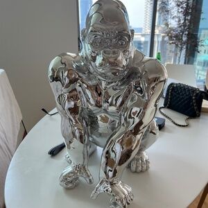 Silver Gorilla